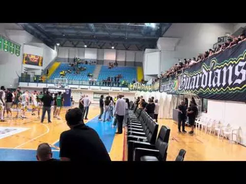 Ήττα μεν… αλλά εκεί με σύνθημα οι ΑΕΚτζήδες