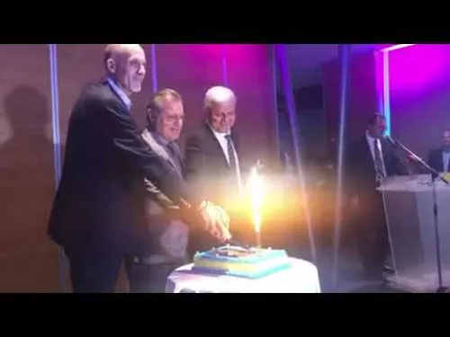 Τούρτα ΑΠΟΕΛ για τα 93 χρόνια
