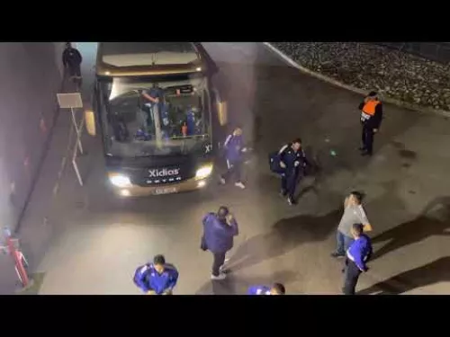 Η άφιξη της Ανόρθωσης για το ντέρμπι με τον ΑΠΟΕΛ