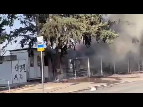 Στάση Λεωφορείου πυρκαγιά