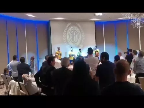 Φανέλα στον Δημητράκη Σάββα