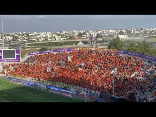 Οπαδοί ΑΠΟΕΛ Συνθήματα 2