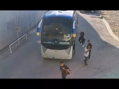 H άφιξη της αποστολής της ΑΕΛ στο ΓΣΠ
