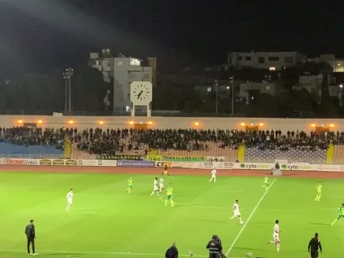 Ζήτησαν το πρωτάθλημα οι ΑΕΚτζήδες στο Μακάρειο