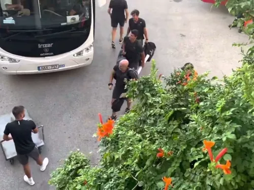 Άφιξη Πάφου για πρεμιέρα με ΑΠΟΕΛ