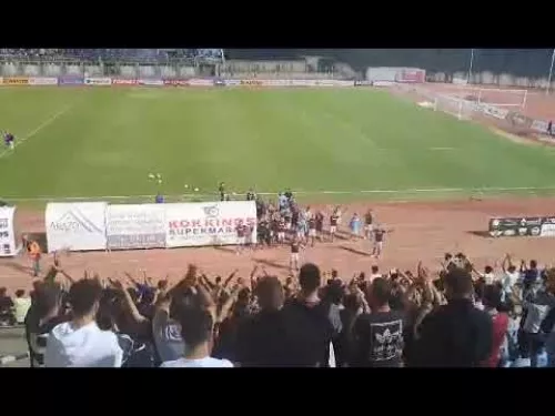 Αποθέωση σε παίκτες από Ενωσίτες