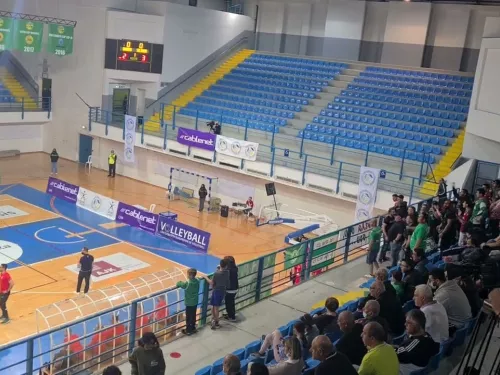 Κόσμος στον τελικό Κυπέλου Ομόνοια-Σαλαμίνα Βόλεϊ Αντρών