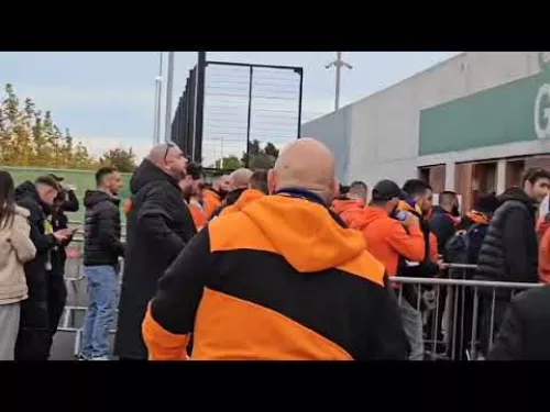 Έλεγχος πριν την είσοδο των οπαδών του ΑΠΟΕΛ