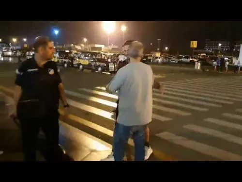 Κόσμος ΑΠΟΕΛ στο αεροδρόμιο Μπακού (2)