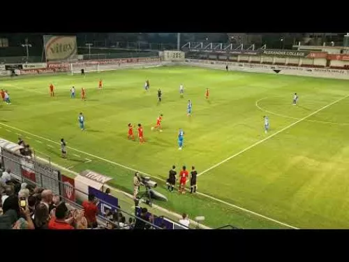 Αποθέωση σε Μαργκάσα την ώρα που για τελευταία φορά βγαίνει αλλαγή