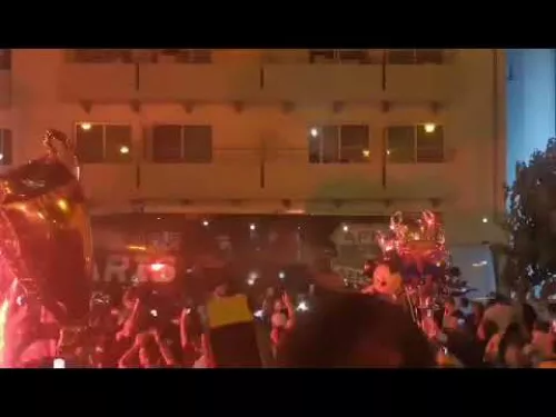 Η άφιξη της αποστολής του Άρη στο οίκημα!