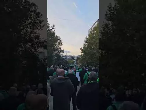 Πορεία για το γήπεδο από τους Ομονοιάτες