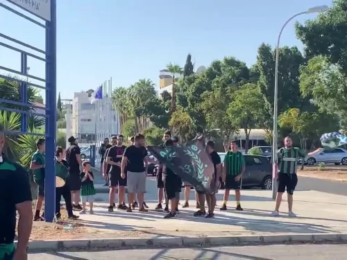 Οπαδοί Ολυμπιακού αποστολή 2