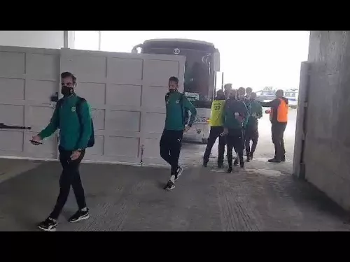 Αφιξη ΑΕΚ με ΑΕΛ