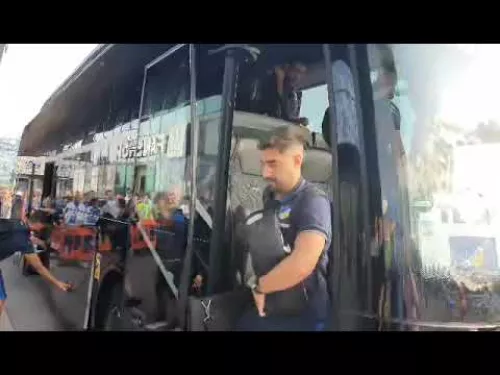 Η άφιξη του ΑΠΟΕΛ
