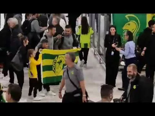 Υποδοχή οπαδών ΑΕΚ σε αποστολή στο Αεροδρόμιο