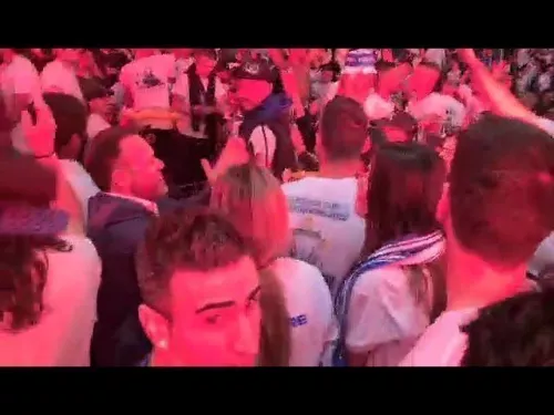 Συνεχίζει το πάρτι η Θύρα 1!