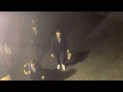 Αφιξη ΑΠΟΕΛ στο ΓΣΠ για ντέρμπι με Απόλλωνα