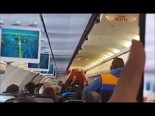 Ομιλία Πανίκου Παντελίδη στο αεροπλάνο