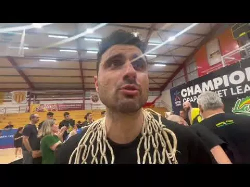 Ανδρέας Σιζόπουλος μετά την κατάκτηση πρωταθλήματος της ΑΕΚ 2022/23