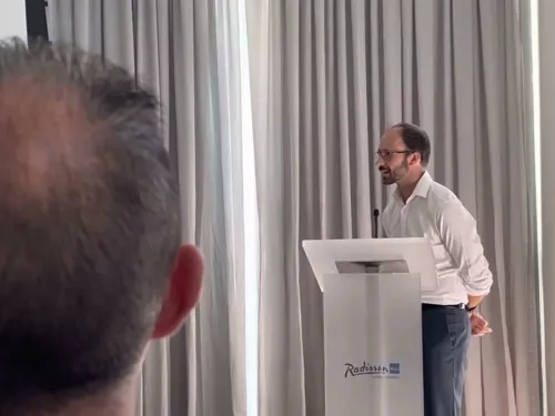 Στέλιος Ποταμίτης/ΚΟΠ και Nicholas Beazley UEFA intelligence Center