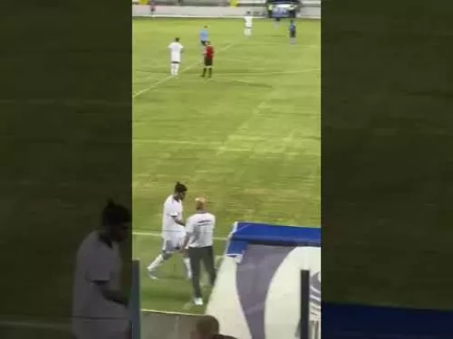 Αποθέωση σε Λάζαρο στο "Α. Παπαδόπουλος"
