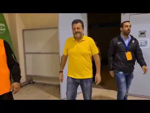 Σοφοκλέους στα αποδυτήρια μετά τη νίκη επί της Σαλαμίνας