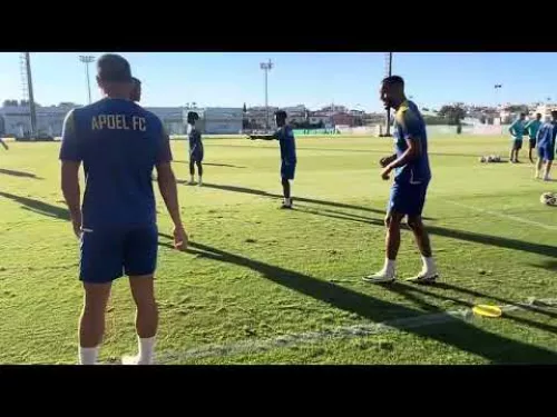 Προπόνηση ΑΠΟΕΛ ενόψει Σλόβαν (2)