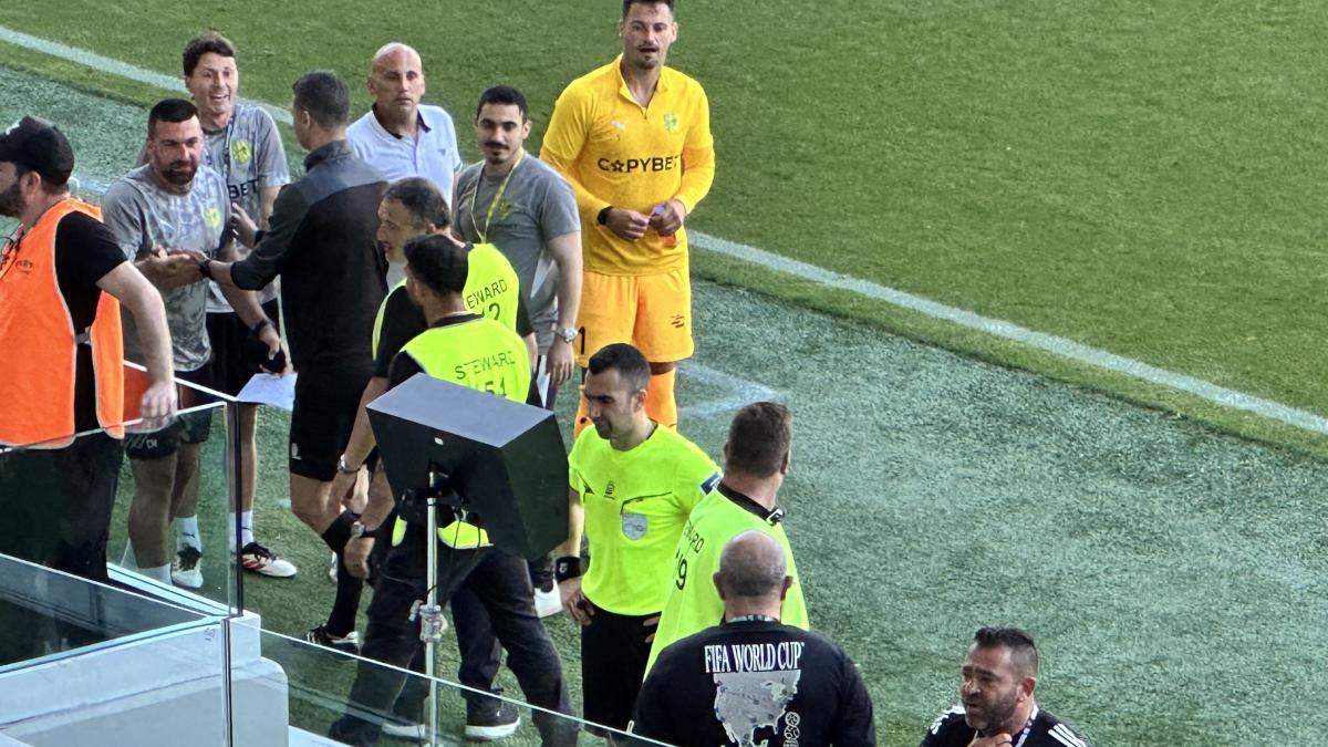 Πέναλτι, on field review και προβάδισμα για την ΑΕΚ