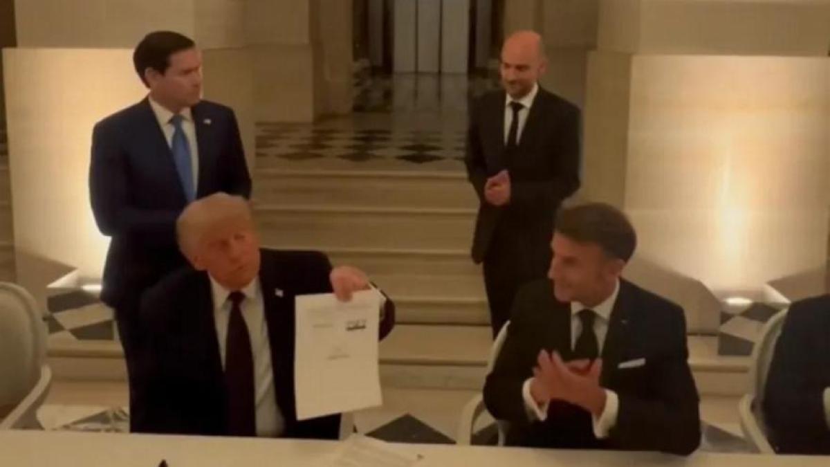 Ο Μακρόν δημοσίευσε βίντεο με την υπογραφή του «Μνημονίου Κατανόησης» από τον Τραμπ