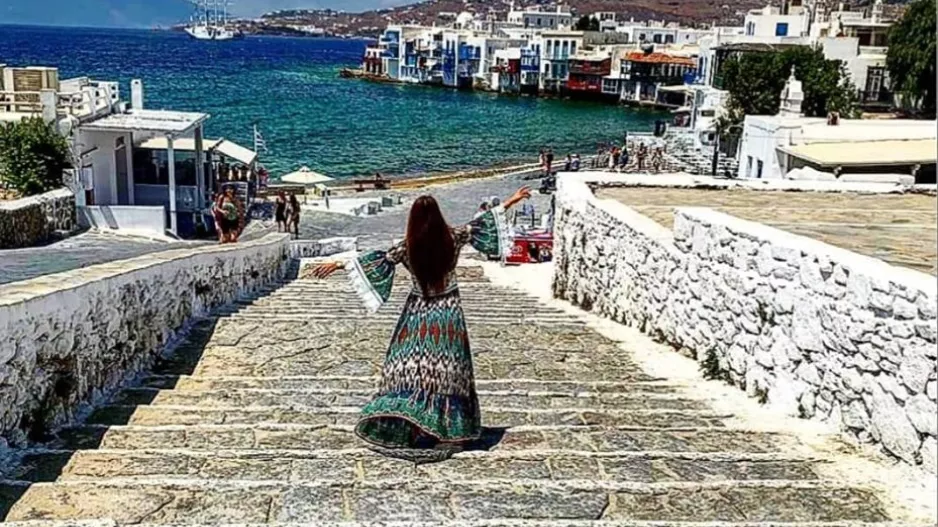 "ΠΕΤΑΕΙ" στη Μύκονο!