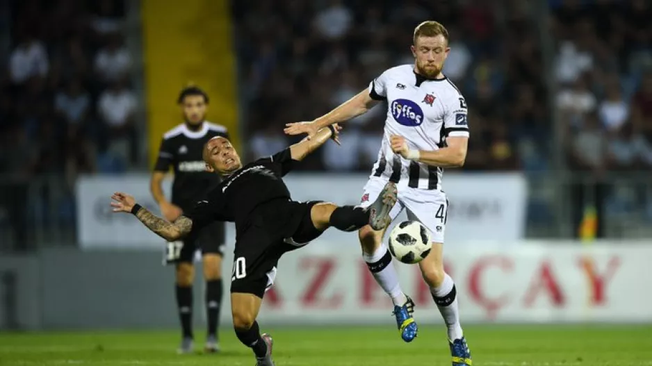 ΕΥΚΟΛΑ η Qarabağ