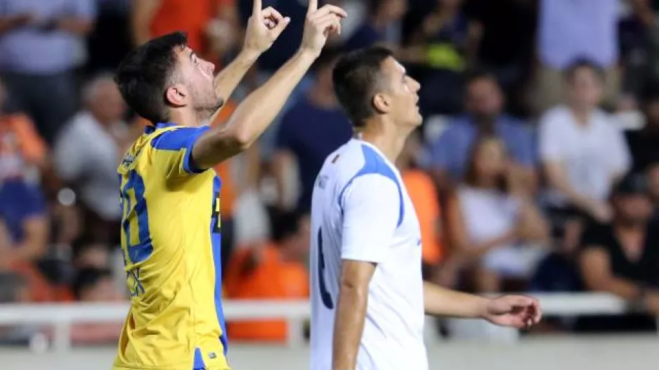 Goal-Goal/Ημίχρονο (ΑΠΟΕΛ)