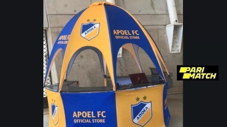 Η κινητή μονάδα του Orange shop στην Δυτική