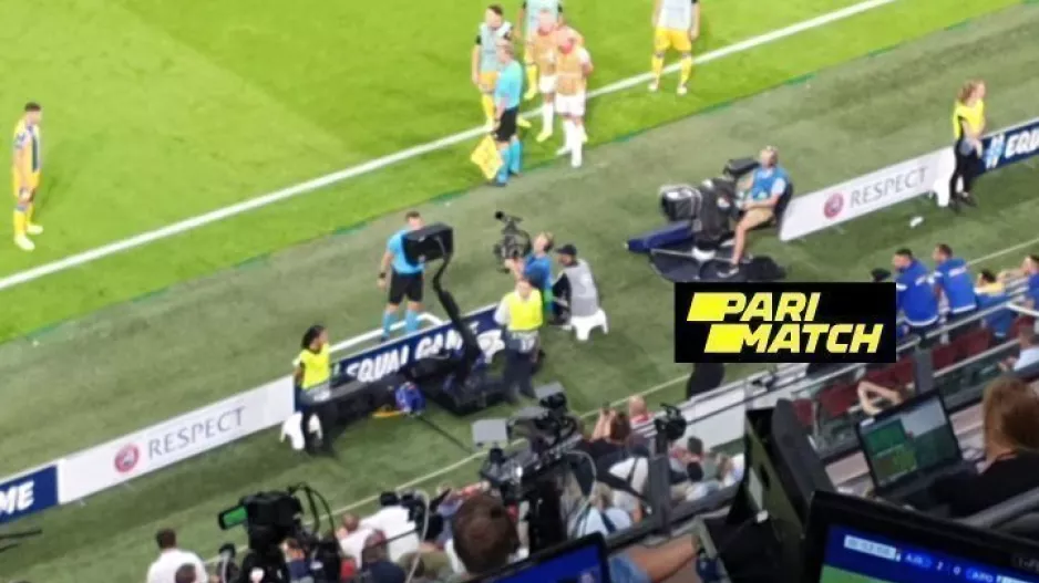 VAR και άκυρο το γκολ του Άγιαξ! (βίντεο)