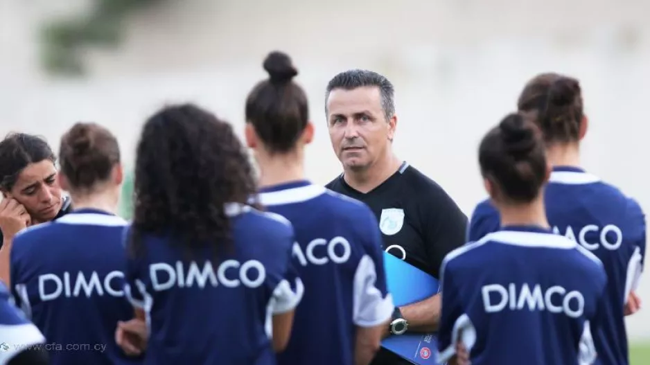 Τσολάκης: «Ιστορικός ο αγώνας της Παρασκευής για το Γυναικείο Ποδόσφαιρο της Κύπρου» (βίντεο)