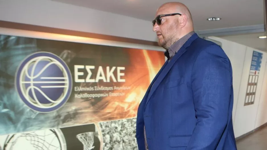 Μένει στη Νέα Σμύρνη ο Πανιώνιος
