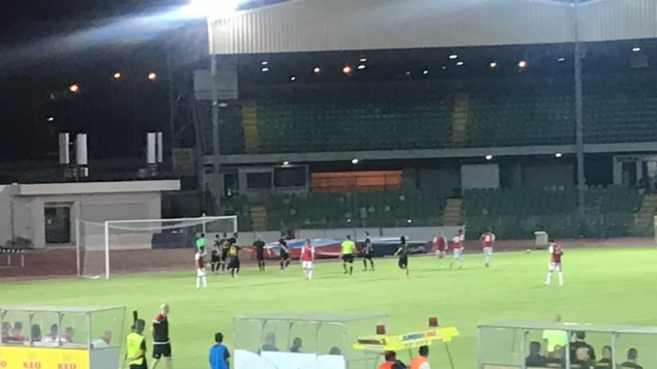 (ΒΙΝΤΕΟ) Η απόκρουση του Βοζίνια στο πέναλτι