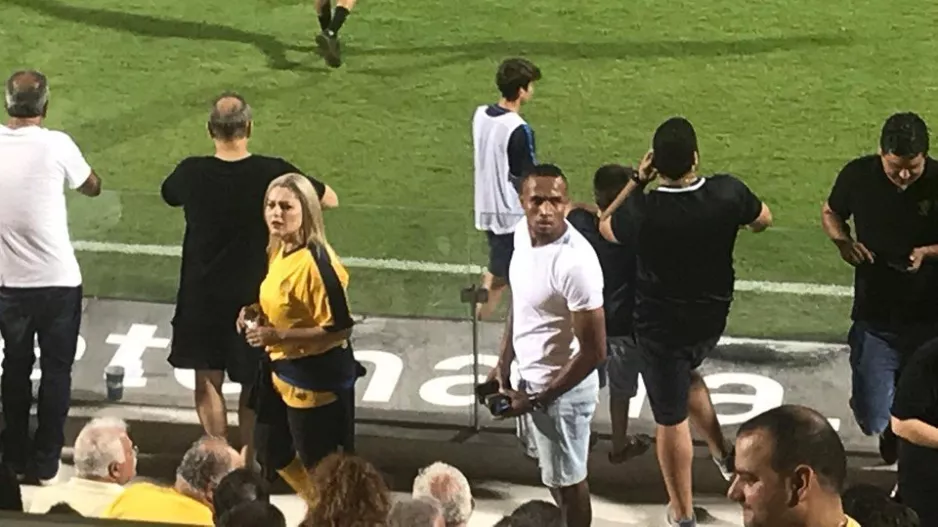 ΕΙΔΕ ΑΕΛ και αδελφό του