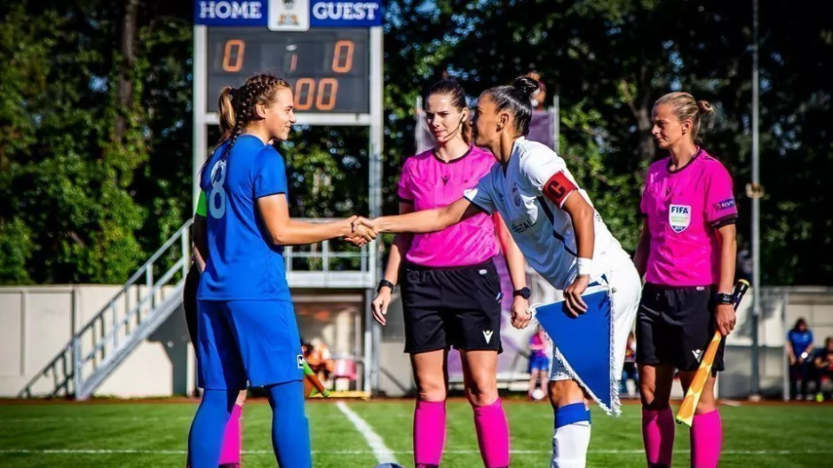 Απόλλων Ladies/Τελευταίο με Sturm Graz
