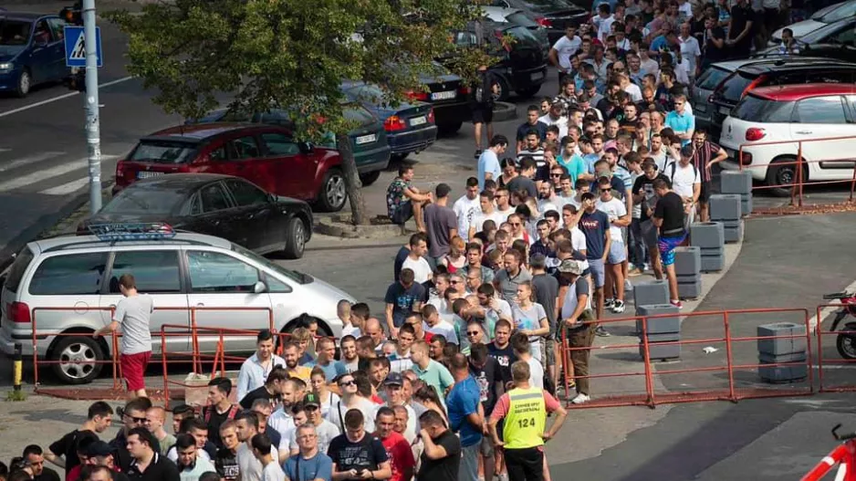 ΧΑΜΟΣ στο Βελιγράδι! 