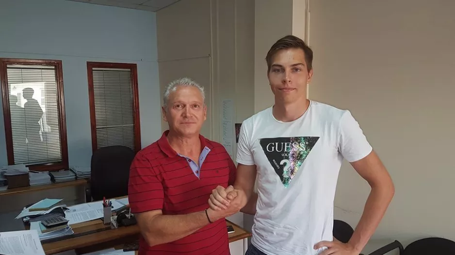 Επένδυση με Kacper και Kovac
