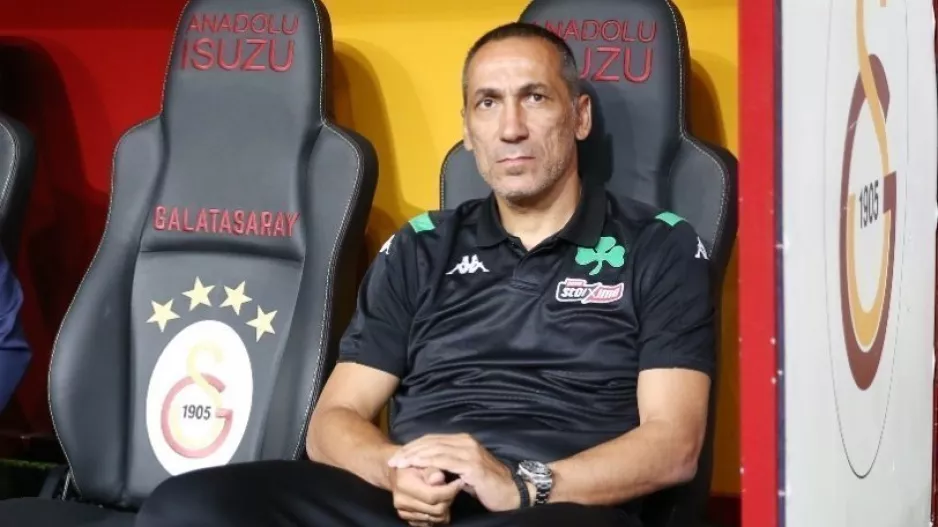 Δώνης: «Θα ήθελα να δουλέψω στη Χάντερσφιλντ»!