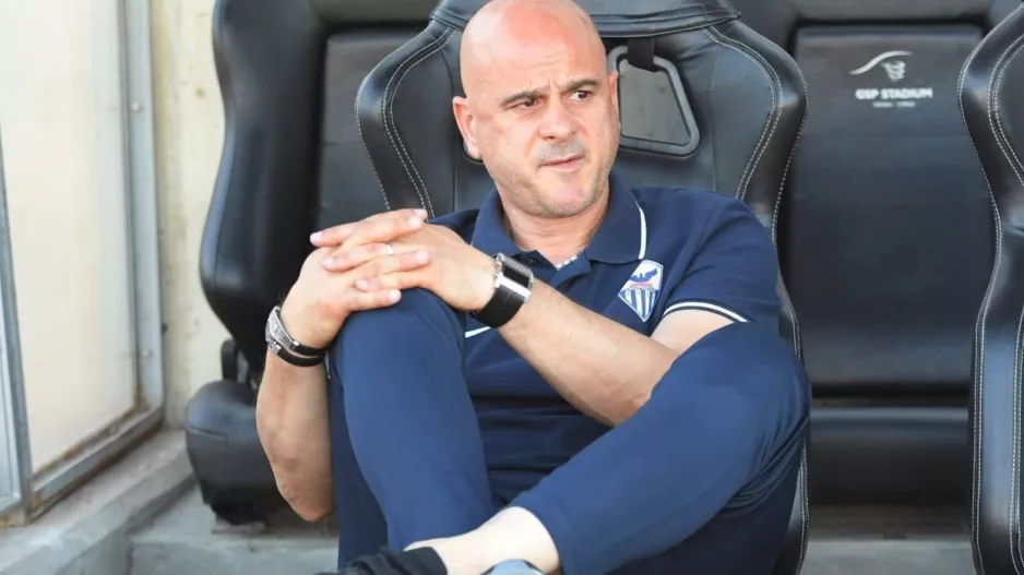 Τιμούρ/προβλήματα