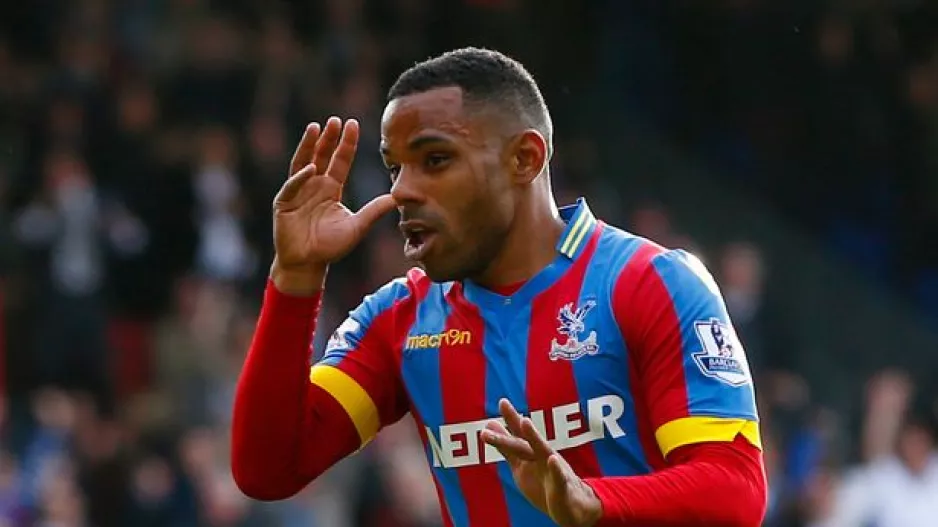 ΕΠΑΦΕΣ με JASON PUNCHEON/Βλέπει και... αποφασίζει!