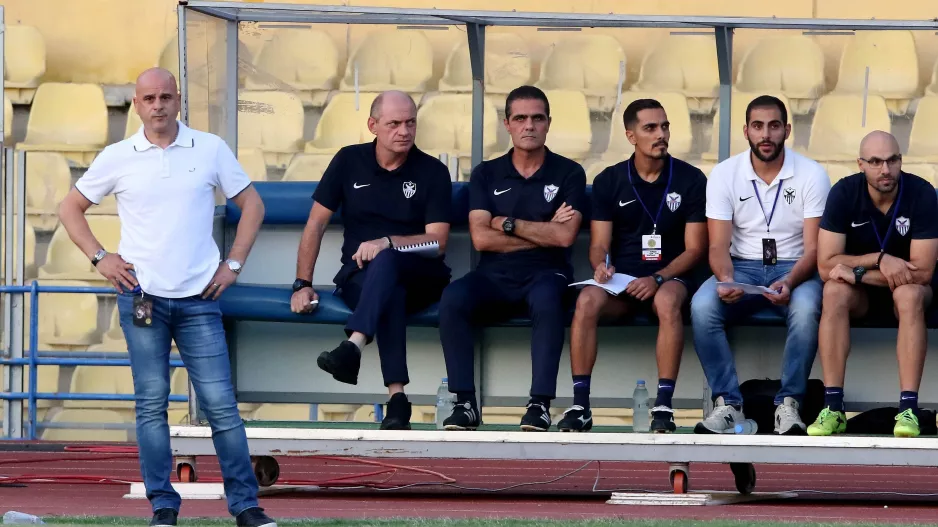 Η ΔΙΑΦΟΡΑ... μέσα από τρεις κινήσεις