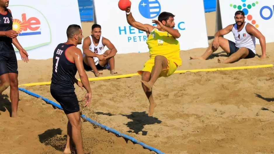 Πίεσε μέχρι τέλους την Ελλάδα η εθνική, έμεινε όμως εκτός συνέχειας