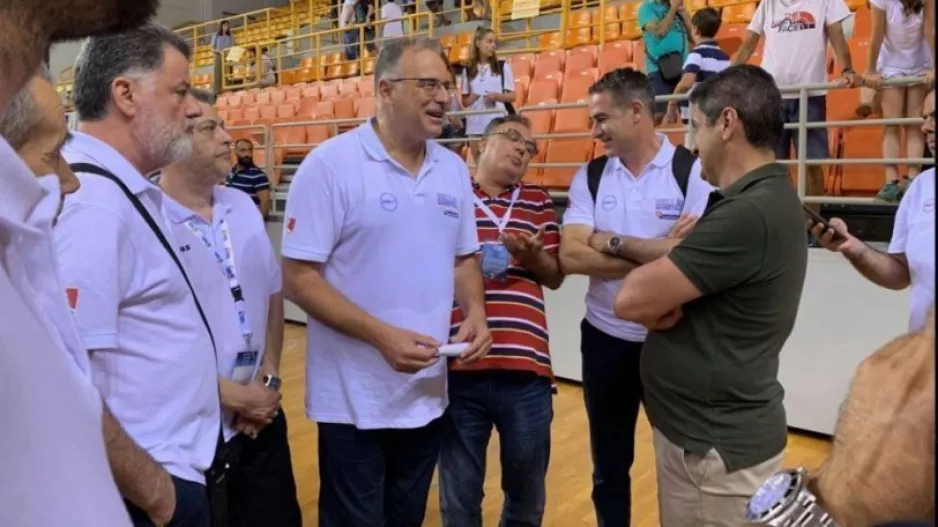 Το μήνυμα του Αυγενάκη για την Εθνική: «Σεμνοί, ταπεινοί, μια παρέα» 