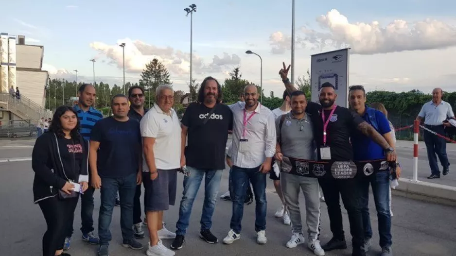 Μεγάλη... παρέα/Απόλλων