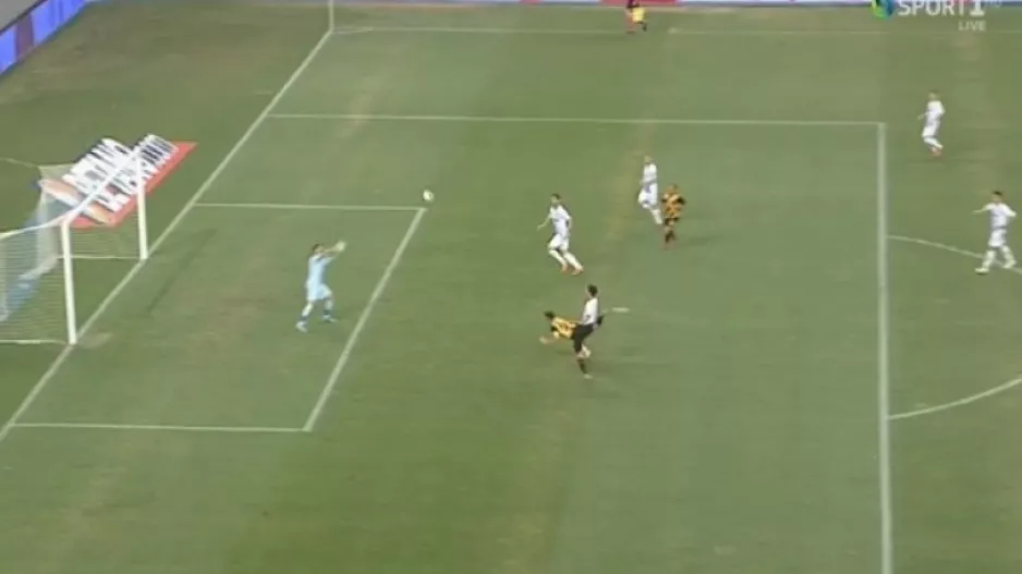 Εντυπωσιακή κεφαλιά Μάνταλου και 0-1! (βίντεο)